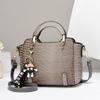 Elegant Handbag Versatile Zippered Ladies Shopping Tote Bags with Adjustable Strap Women Bags Solid Color Ladies Crossbody Bags