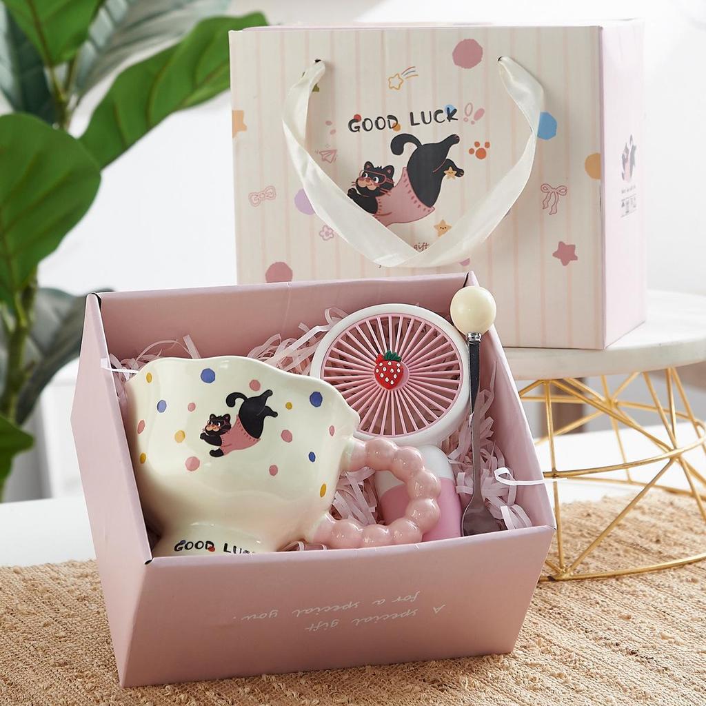 Hochwertige Cartoon-Keramiktasse Geschenk: Niedliches Mädchen-Design, Weihnachtssouvenir, Wasserbecher in Geschenkbox