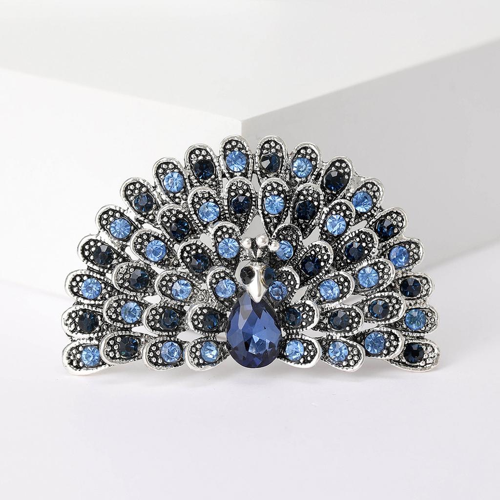 Fashion Retro Corsage Accessories, Full Diamond Peacock Screen Brooch, Creative Personality Flash Animal Pin