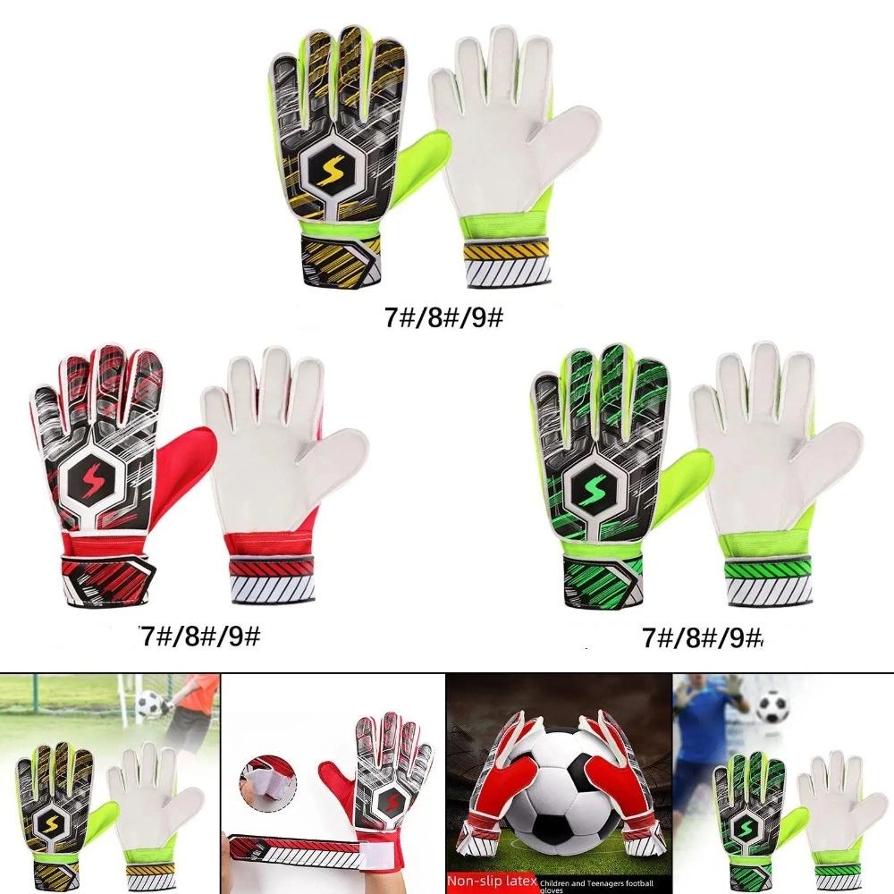 Breathable Football Goalkeeper Gloves Strong Grips Kids Goalkeeper Gloves  Sports Training