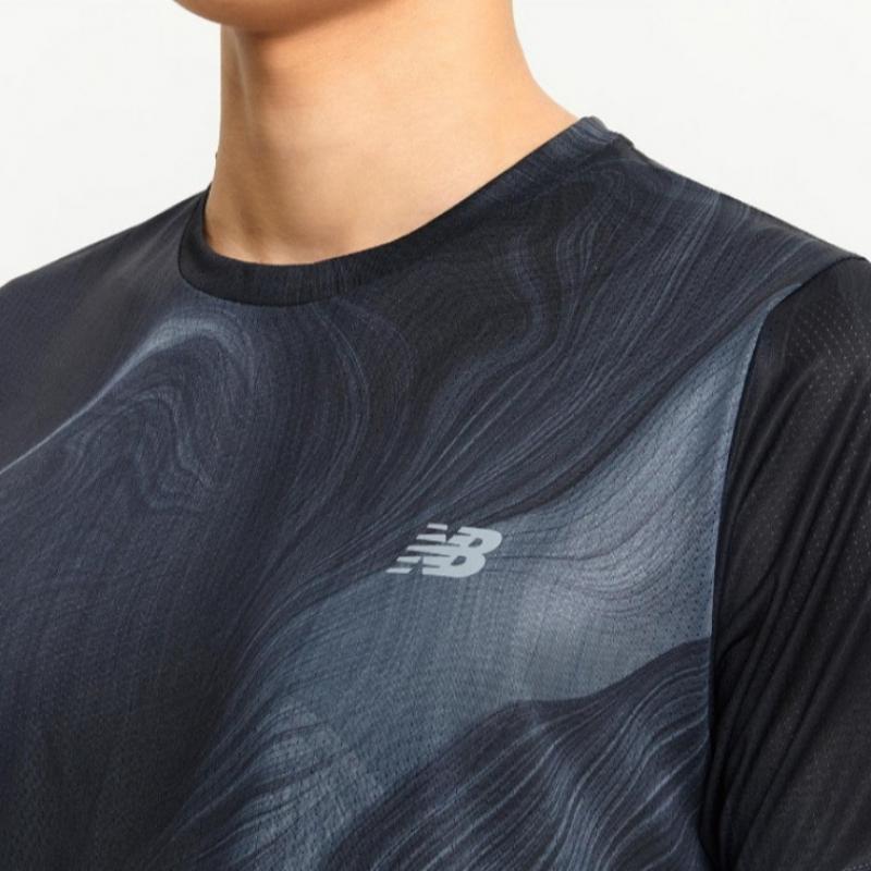 New Balance Eqs Nbnee4p141 17 Men Athletics Print Running Short Sleeve Tee