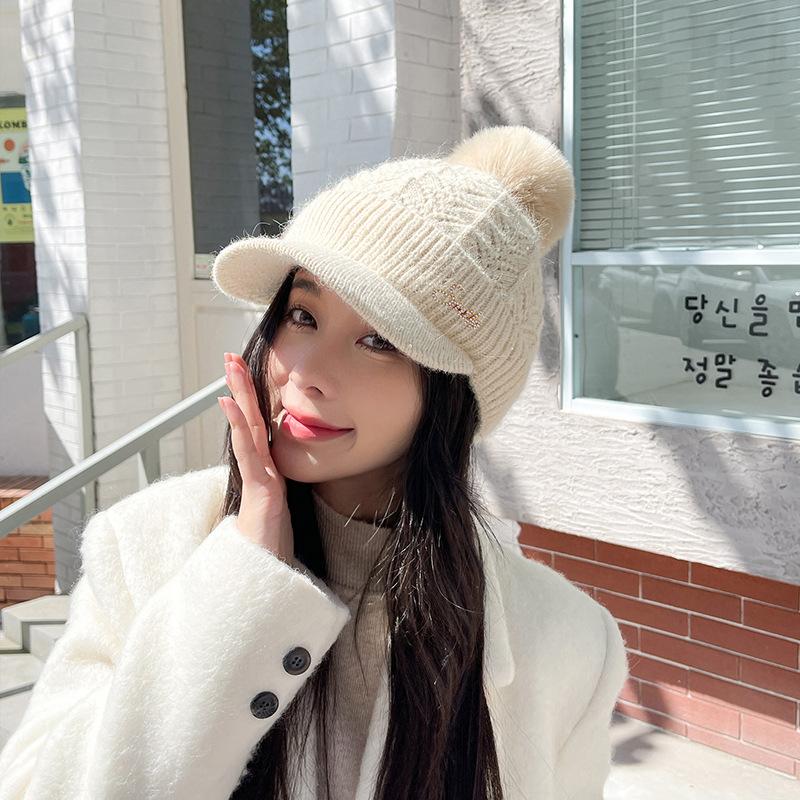 Women's Knitted Hat Warm Ear Protection Autumn and Winter Solid Color New Knitted Hat