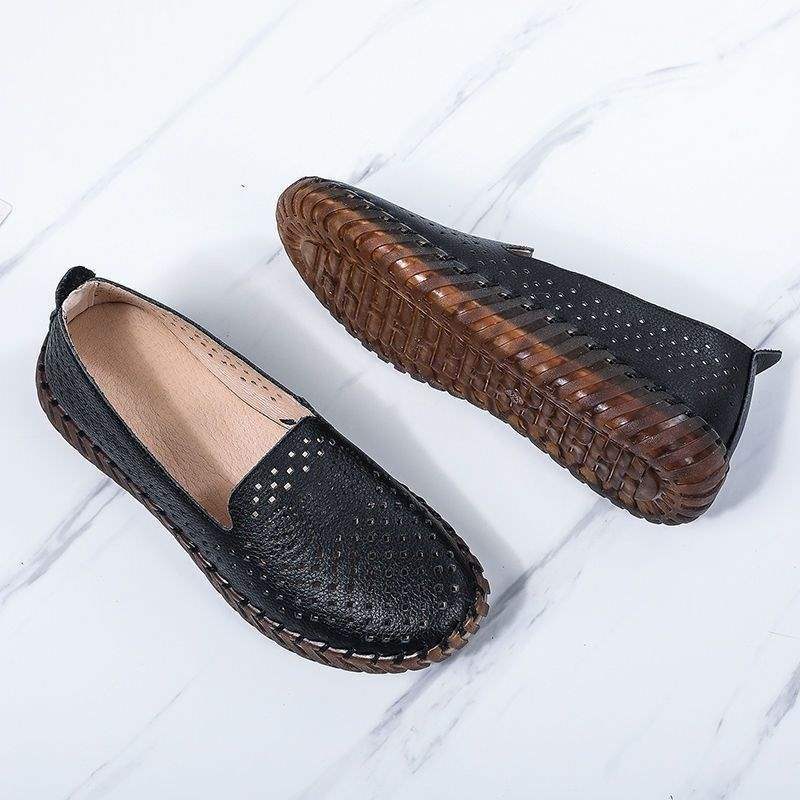 Chaussures de grand-mère en cuir souple à fond plat à trous simples, chaussures respirantes antidérapantes à semelle super douce en tendon de bœuf, chaussures de mère, chaussures décontractées pour femmes