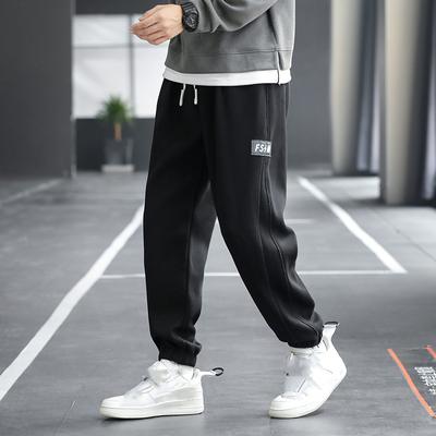 Herren Jogginghose mit Buchstaben-Print in Übergröße