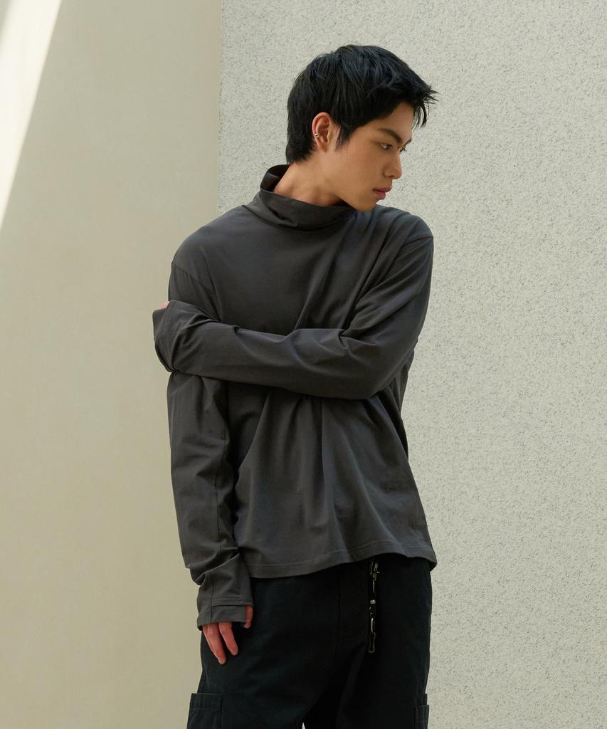 DESIRED Essential Turtleneck T-Shirt-Ffsk5111C09