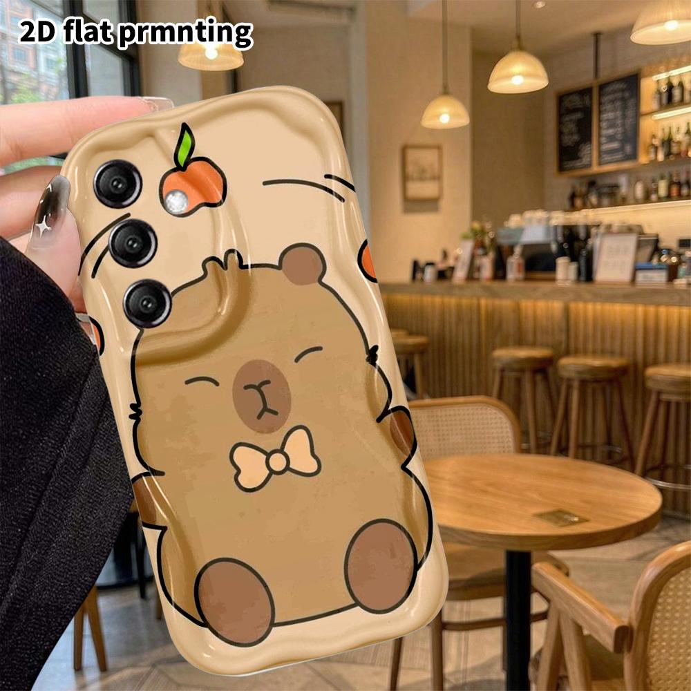 Phone Case: 2D flat, suitable for Samsung Galaxy A34 A35 M05 M06 S20 S22 S21 FE Plus 5G protective cases, capybara throwing an apple, perfect Christma
