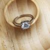 Klassischer Stierkopf Moissanit Verlobungsring, Sterling Silber S925, 1 Karat, Perfektes Geschenk für Freundin