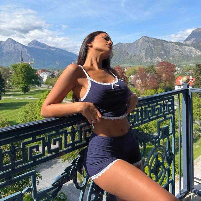 Cnyishe European and American Pure Desire Style Lace Edge Age-Reducing Design Cami Sheath Shorts Home Style Two-piece Set