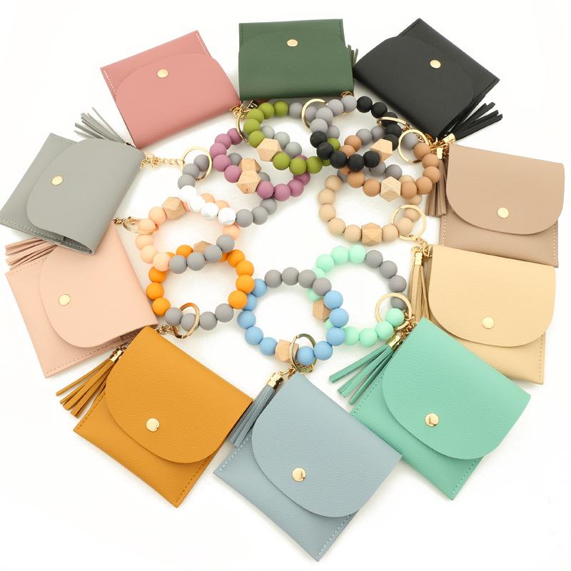 Food Grade Keychain Bracelet Silicone Wallet With Wood Bead and Wallet Women's Key Chain Bangle With Tassel and Purse