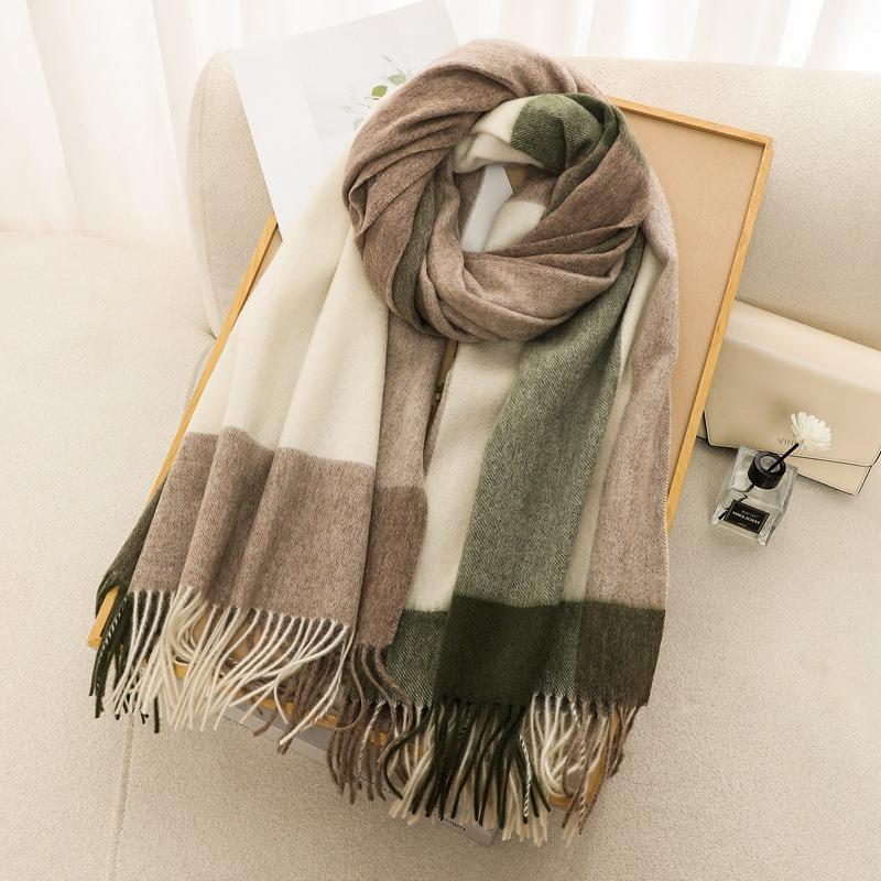 Autumn and winter new 100 wool scarf women's light luxury high-end plaid shawl versatile enlarged thickened warm scarf