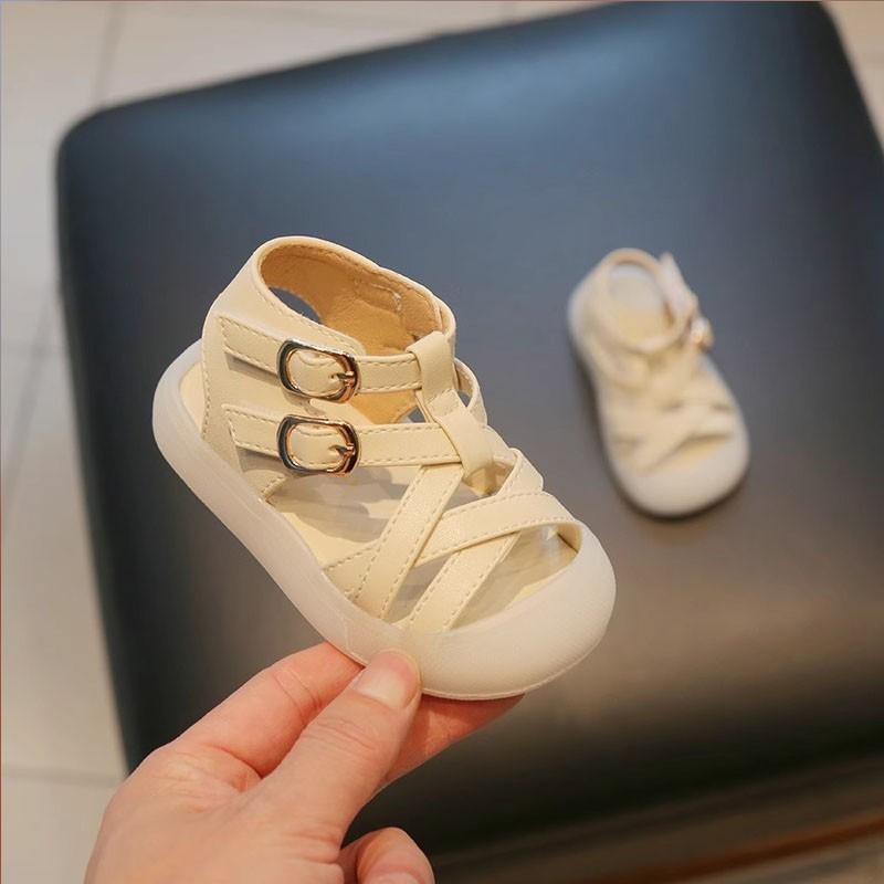 Kids Closed Toe Cross Strap Buckle Sandals 15 бежевый