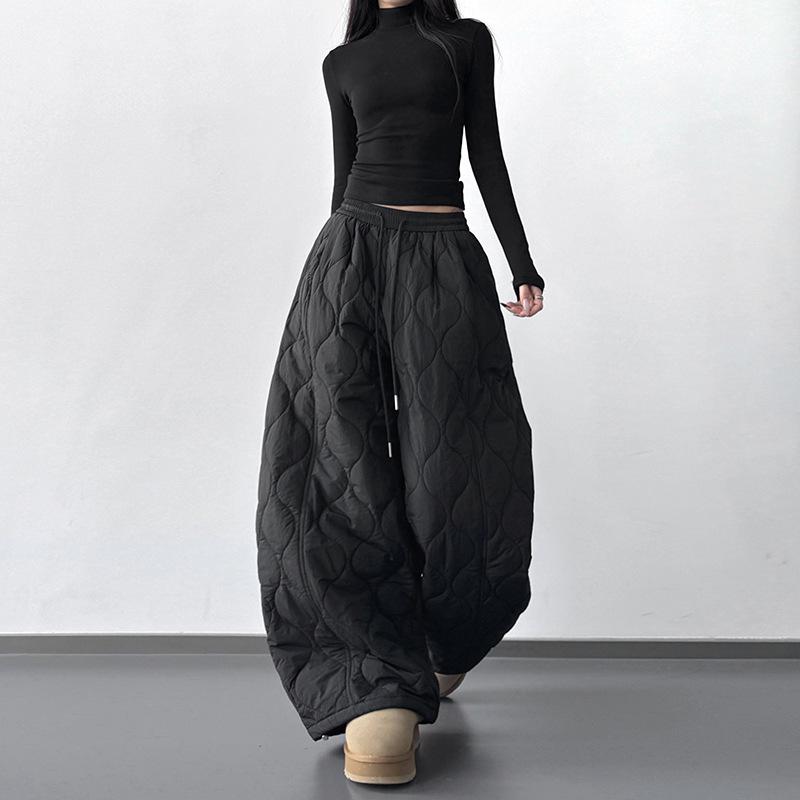 

Gourd Pattern Quilted Wide-Leg Winter Pants 2025 - Trendy Cold-Resistant Pants with Drawstring Hem Small чёрный