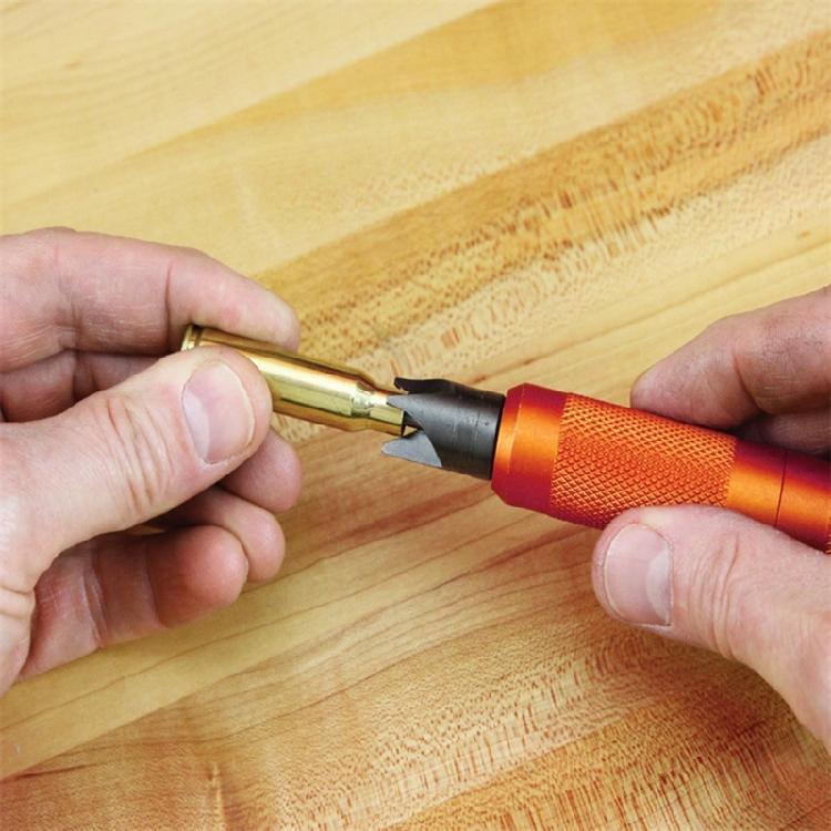 Automotive Windshield Deburring Tool Improve Driving Visibility with Ease