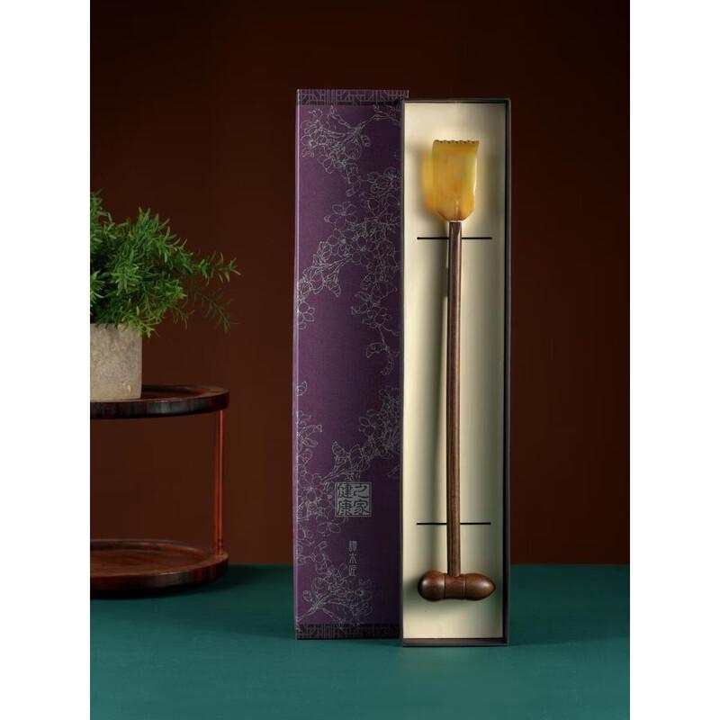Tan Mujiang Wooden Back Scratcher & Massager Gift Set
