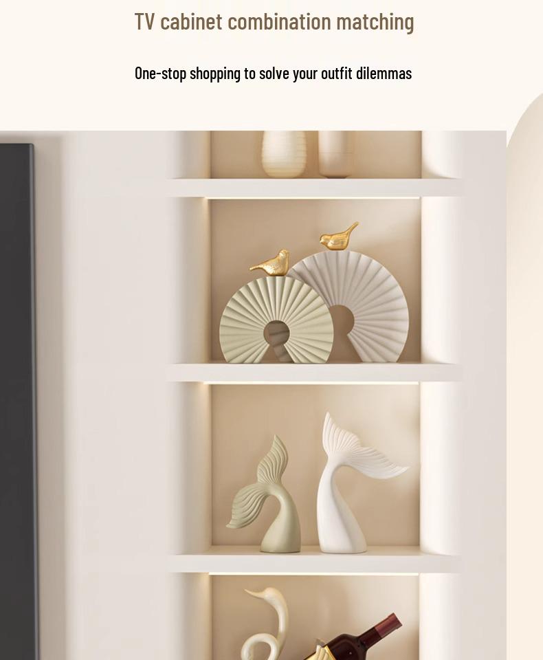 Elegant Swan Ornament for Living Room and Wine Cabinet Décor - Ideal Housewarming or Wedding Gift