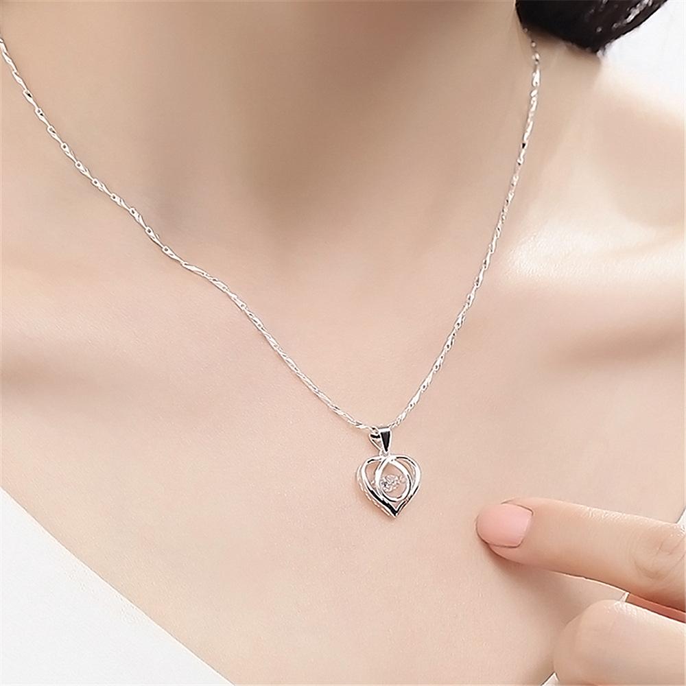 Versiunea coreeană de colier de argint de modă design de nișă feminin vânt rece și lanț de claviculă pandantiv dragoste răutăcioasă