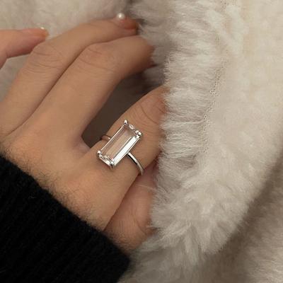 Inspired Design New Transparent Rectangular Opening Adjustable Ring French Luxury Ladies Banquet Engagement Jewelry