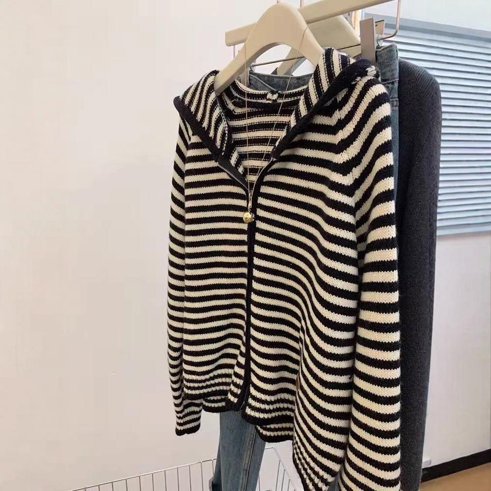 Black and white striped hooded knitted cardigan zipper sweater jacket women's top loose lazy style high sense