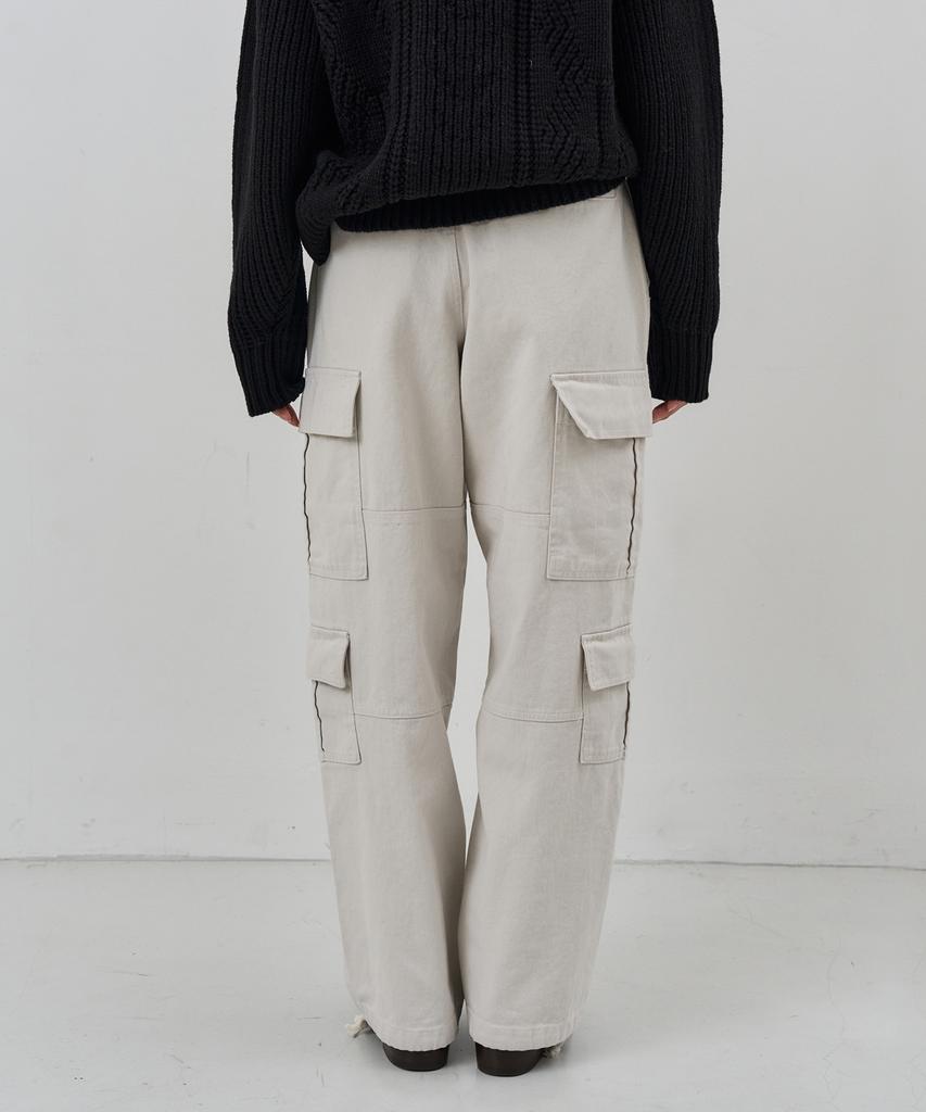 NUAKLE (W) Field Wide Cargo Pants_Soft Cream