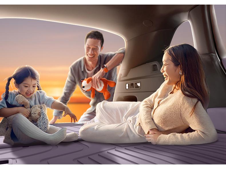 Zhiji R7 Trunk Mat TPE 2026 - Electric Car Interior Accessory
