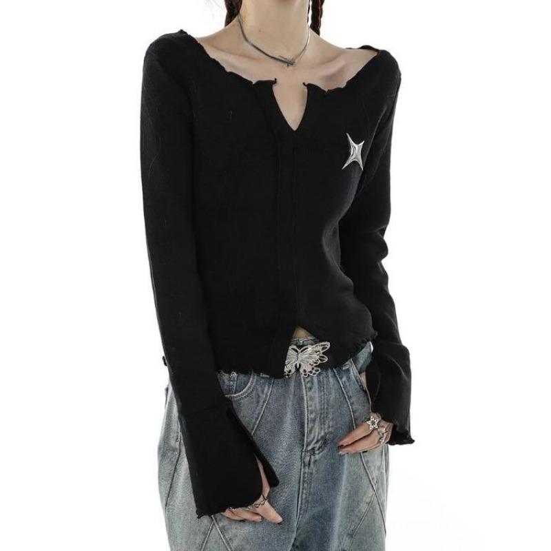 2KWEIRD Y2K Gothic Black Crop Tops Women Harajuku Grunge Graphic T Shirts Vintage V-neck Slim Long Sleeve Tees Kpop Aesthetic