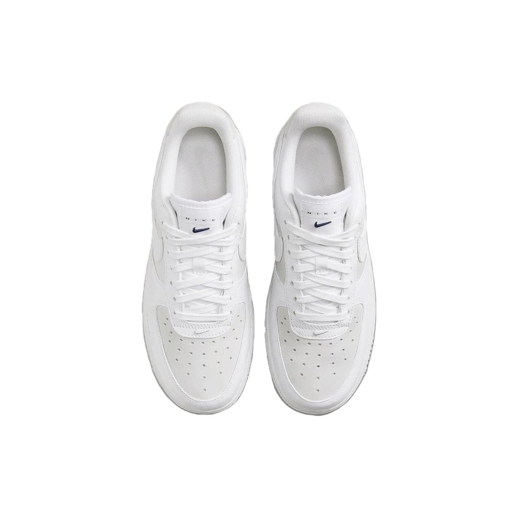 Nike Air Force 1 07 LX Weiß Light Smoke Grey Damen Sneaker Phantom-Dust DZ2708-102