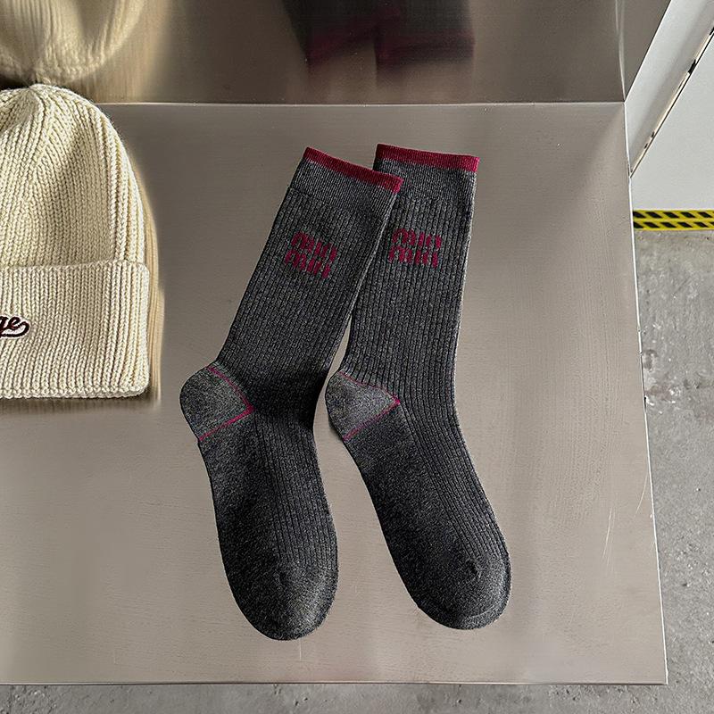 Ankela Red Socks Women's Mid-calf Wine Red Autumn and Spring Collection Red Pile Socks Polka Dot Angola Red