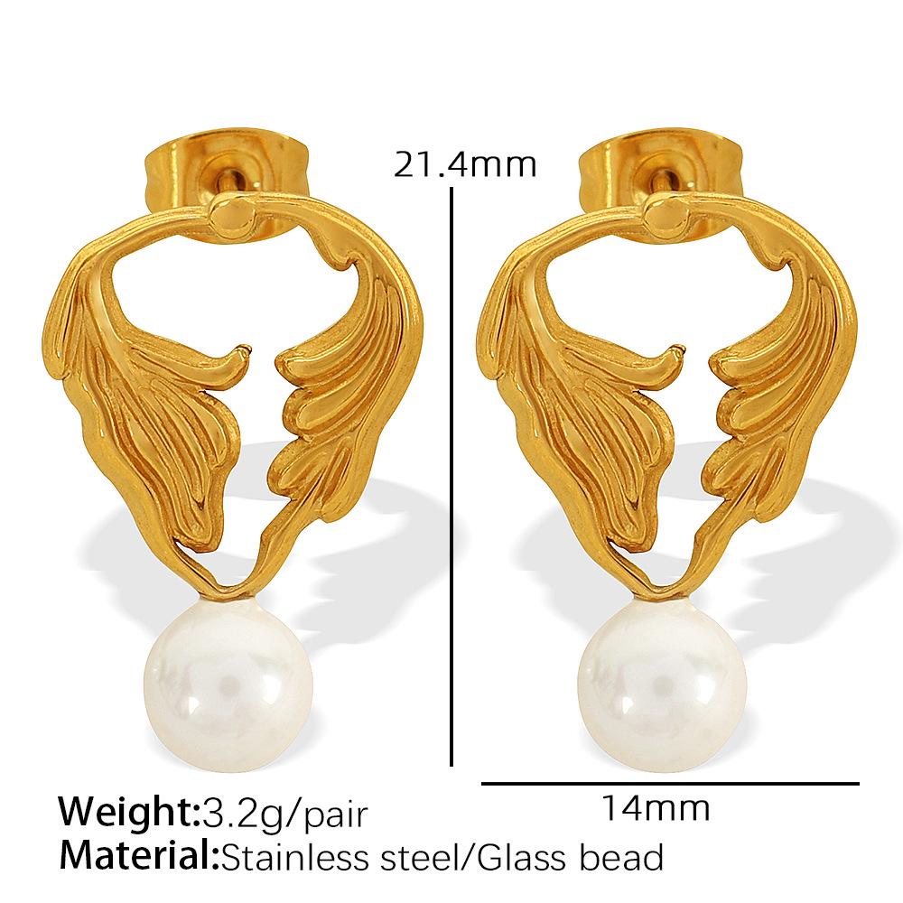 

Retro Wavy Pearl C-Shaped Geometric Earrings - Stainless Steel & Elegant Design