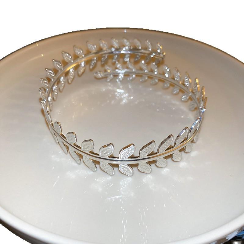 European-American Irregular Concave Bangle: Chic, Cold Style Luxury Bracelet for Women