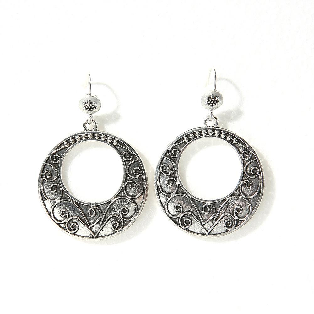 Retro Versatile Earrings Exaggerated Tree Leaf Temperament Stud Earrings Women'S Earrings