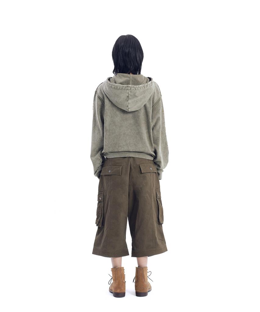 AAKAM Knee Pin-Tuck Bermuda Cargo Pants (Brown)