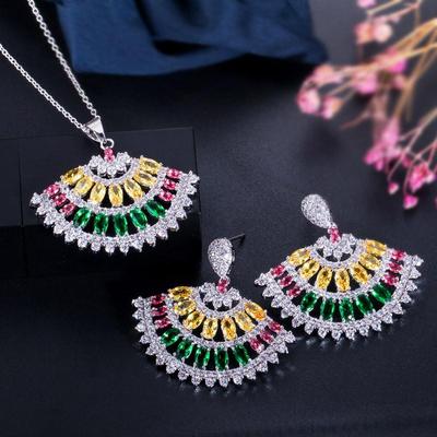 WWJ Schmucksets mit Halskette und Ohrringen in Fächerform, mehrfarbig, Zirkonia