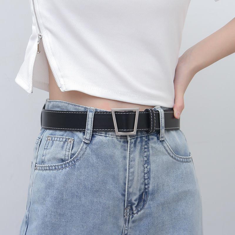 Stylish Womens Denim Pants With Versatile Waist Belt For Trendy Summer Fashion