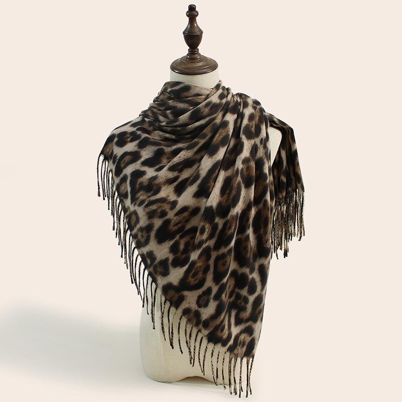 Autumn and Winter New Leopard Print Scarf Women Warm Versatile Scarf Comfortable Stylish Shawl