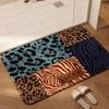 Brown Plaid Sausage Dog Beret Bath Rug Skid Resistant Absorbent Floor Mat Soft Carpet Room Decor Toilet Accent Durable