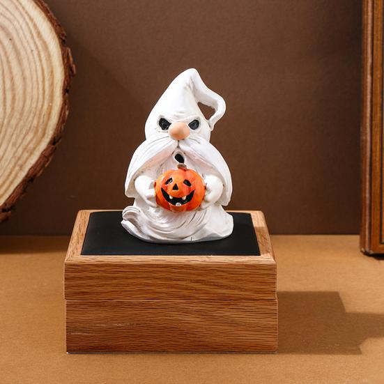 Halloween Resin Nisse Statue Liten Nisse Spøkelse Figur Halloween Tegneserie Stående Spøkelse Ornament for Hjemmekontordekor