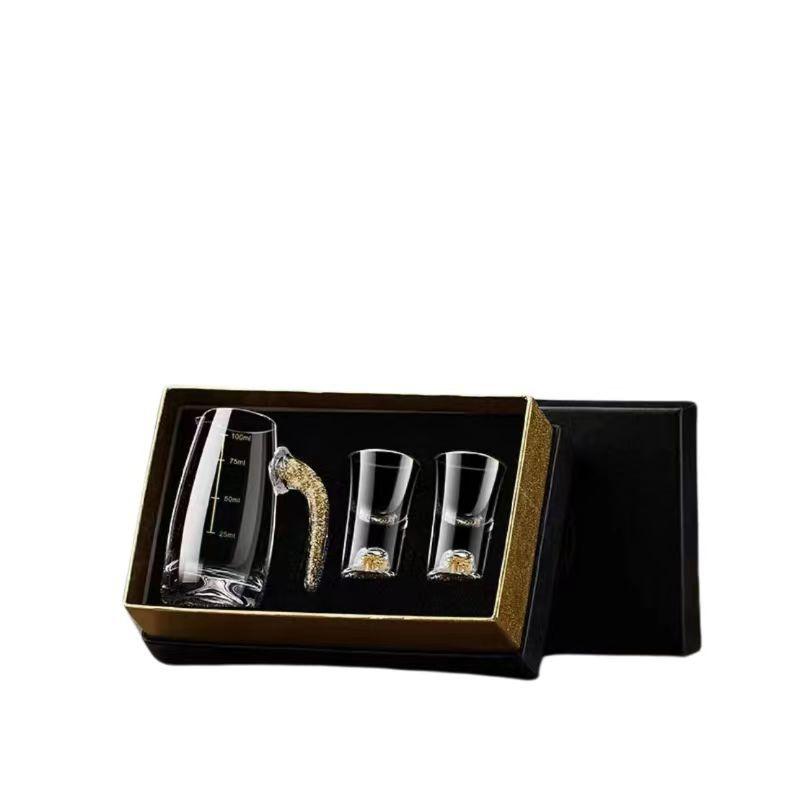 7pcs Gold Foil Small Wine Cup Baijiu Dispenser Small Household Wine Cup Glass Crystal Wine Set Spirits Cup