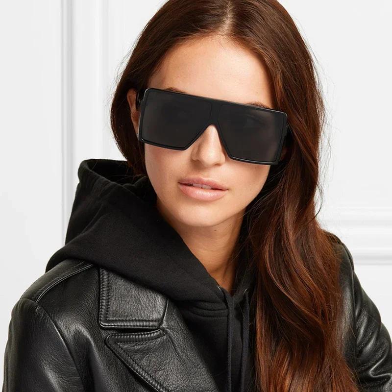 Fashion Luxury Designer Vintage Sunglasses Women Square Oversized Shades Trendy Party Travel Lady Glasses