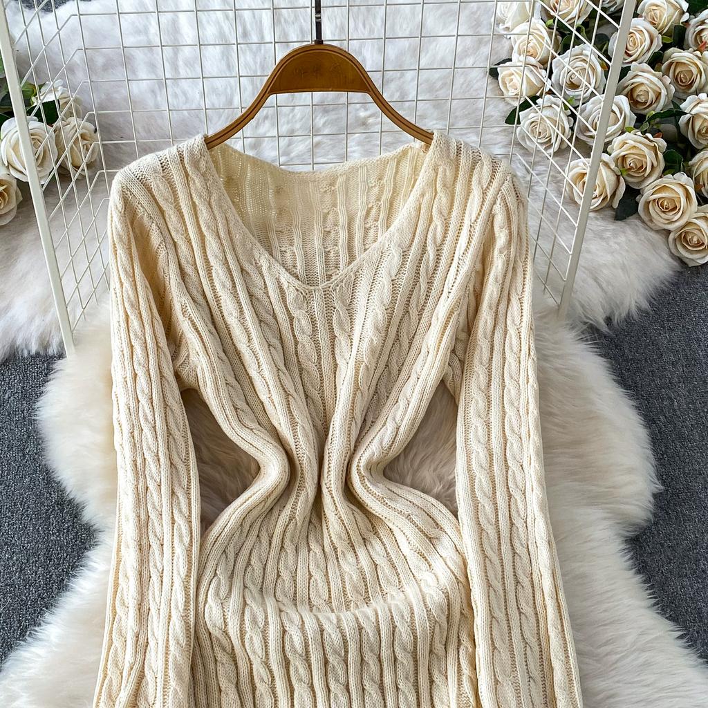 Retro V-Neck Thick-Knit Dress for Women Autumn Winter Elegant Solid Twist Jacqurd Slim Sweater Fishtail Dress