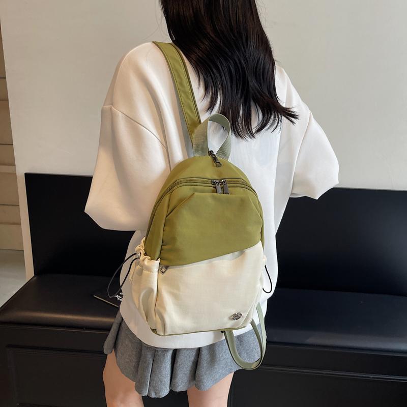 Women's Large Capacity Chest Bag and Backpack 2 in 1 ,Waterproof and Wear Resistant Multi Pocket Commuter Outdoor Crossbody Bag