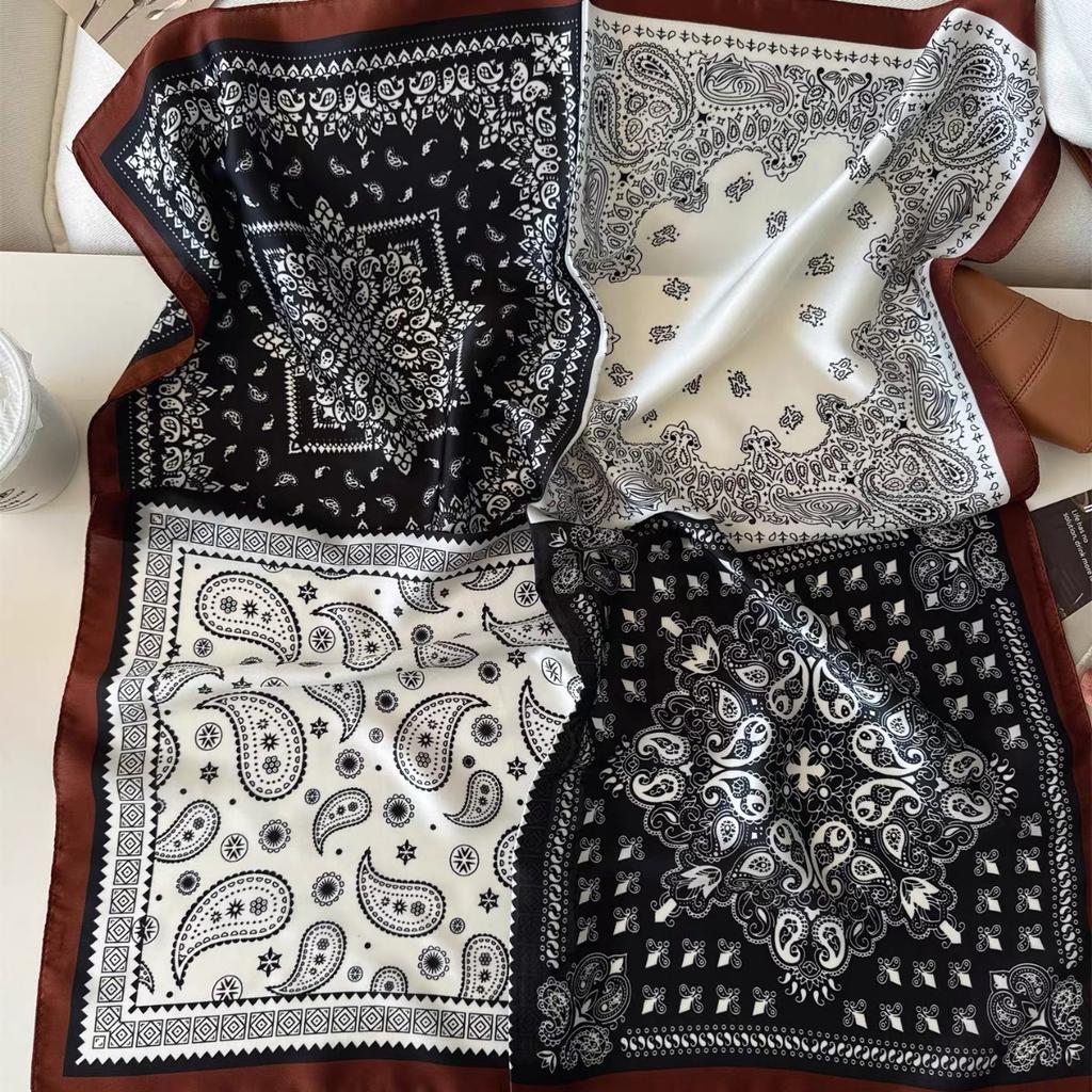 Women S Fashionable Small Square Scarf Cashew Pattern Versatile Neck Scarf For Spring Autumn