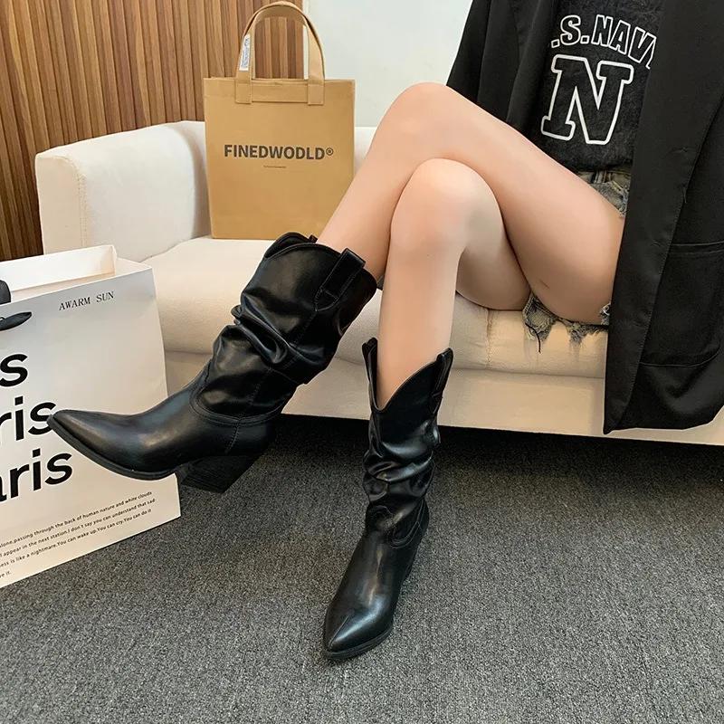 Botas de Salto Grosso para Mulheres 2025 Outono Nova Moda Botas Western Cavaleiro Bico Fino Botas Médias
