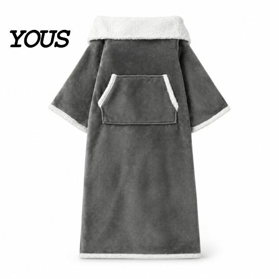 Fleece gefütterte Decke für Nickerchen Flanell Tragbar mit Ärmeln, Erwachsene Winter Kängurutasche, Weicher Gemütlicher Plüsch Überwurf Kalte Tage Drinnen Entspannen Fernsehen Schauen