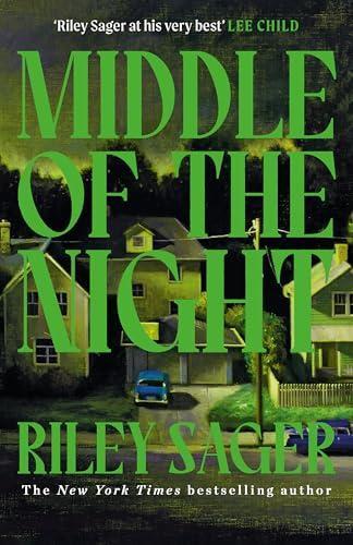 Middle of the Night by Riley Sager Paperback Book 9781399712422
