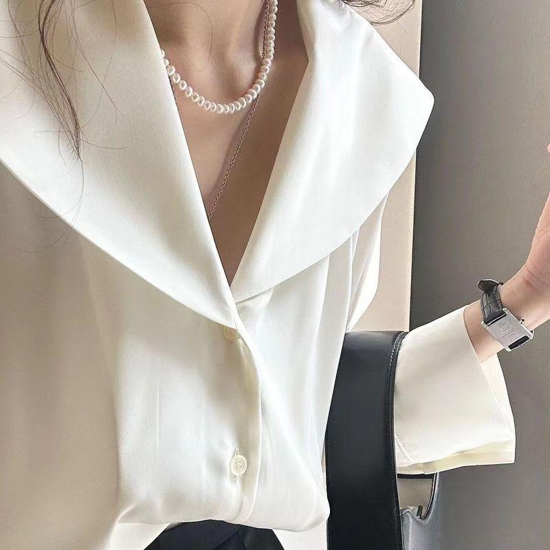 

Age-Reducing Pure White Temperament Wild Sleeve Shirt White Navy Collar Shirt L