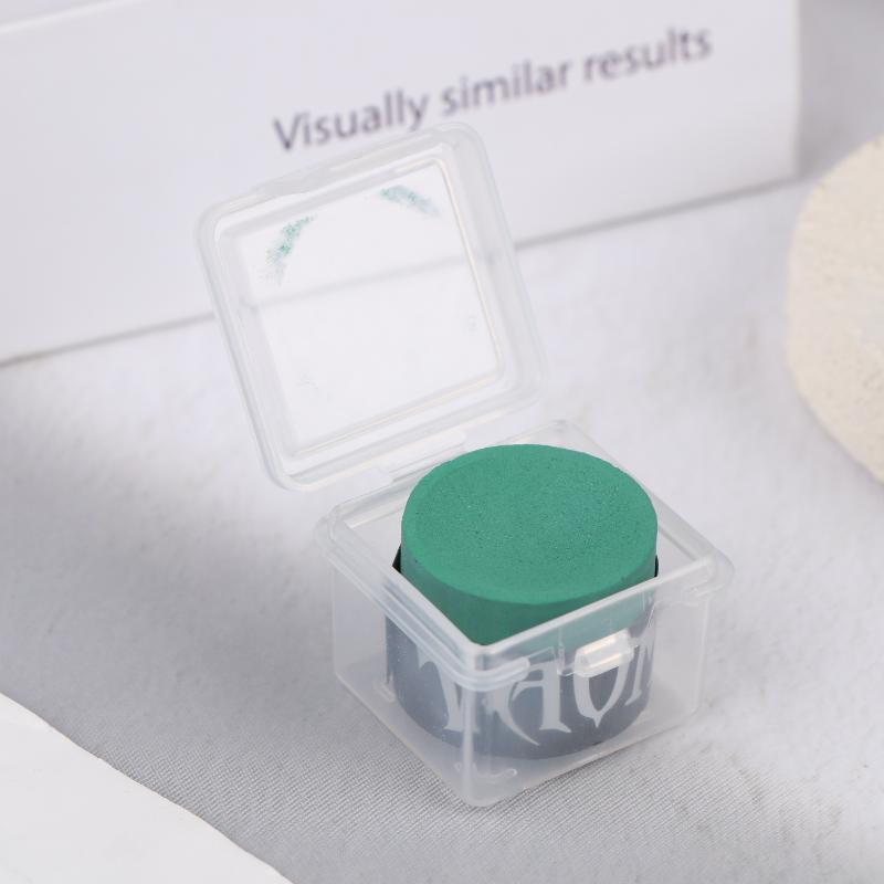 

1 шт. с коробкой для хранения Нескользящие мелки для бильярда Мел для кия для пула Мел для снукера Легкий порошок Мел для бильярда Аксессуары для пула