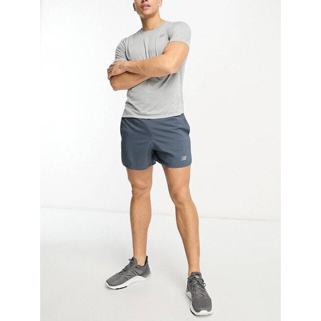 

Короткие шорты New Balance Accelerate 5 дюймов серого цвета