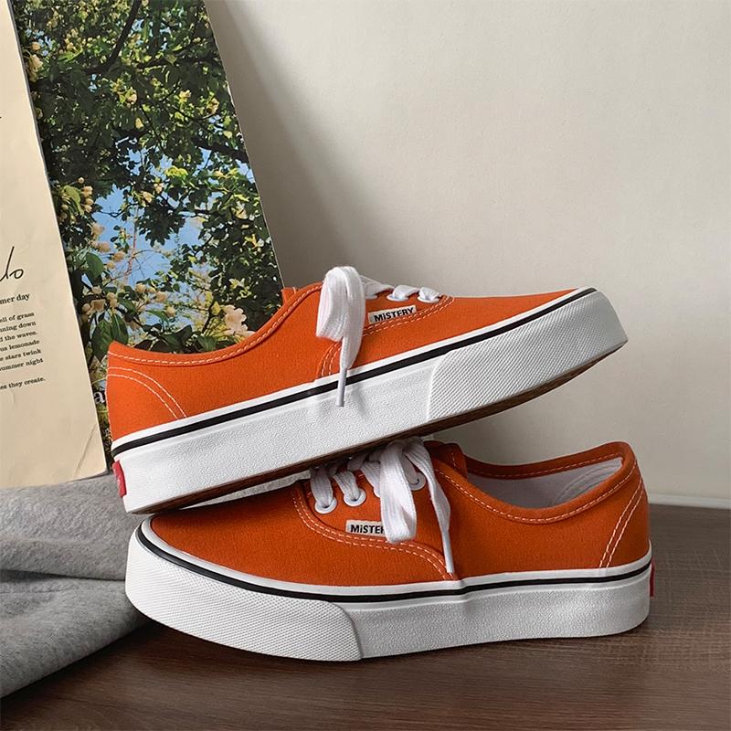 Fashion Women Sneakers 2025 New Spring Autumn Brand Luxury Vulcanize Shoes Casual Footwear Zapatillas Mujer Light Flat Breathable Shoes