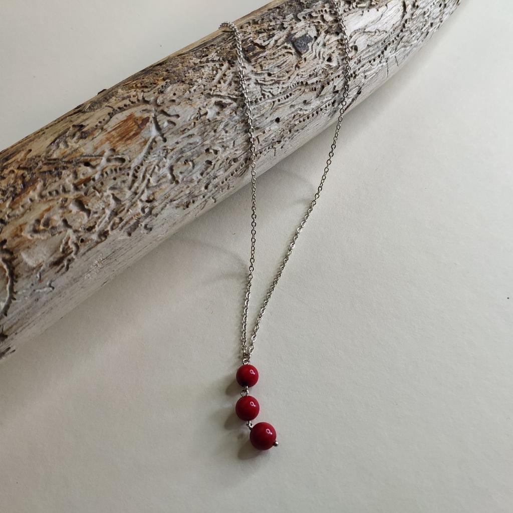 Silverhalsband med korall, produktvikt 2,98 g (2147190)