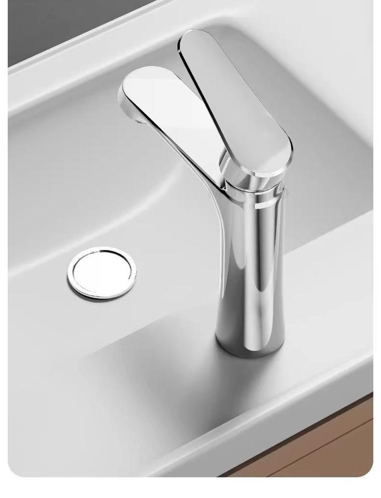 Dual Temperature Bathroom Faucet for Wash Basin